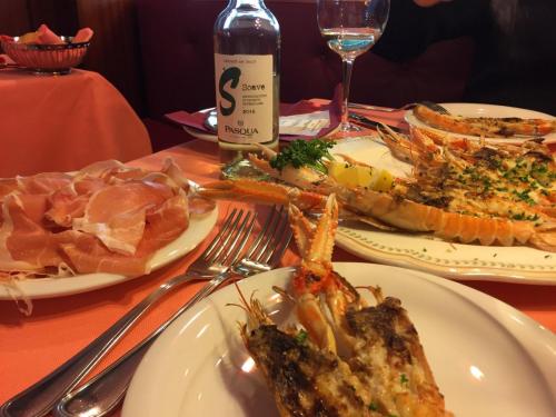 5 Langoustines, Parma ham & Soave