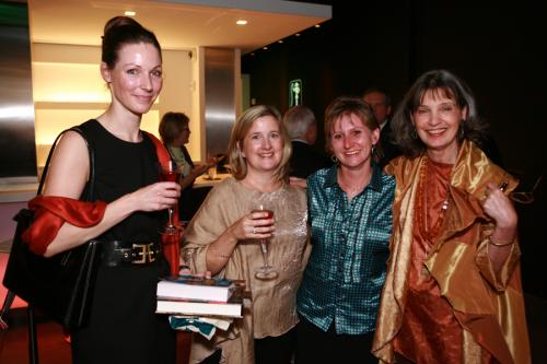 Ballantine team: Author Anne Fortier (“Juliette”), Libby McGuire, and Sherry Virtz, with Katherine